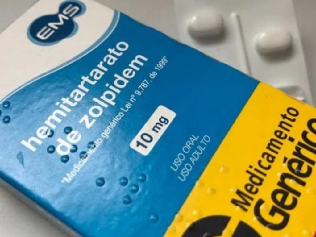 Venda e Consumo Ilegal de Zolpidem: Como a Automedicação Aumenta os Riscos